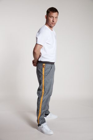 Cordhose mit Streifen von Elternhaus